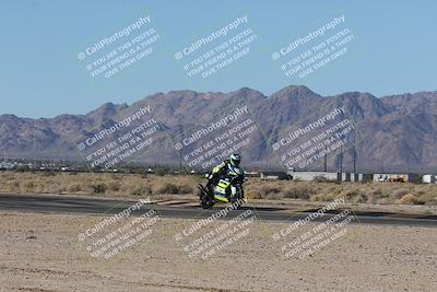 media/Dec-07-2025-CVMA (Sun) [[3e7d2de5dc]]/Race 1-Formula Superbike-Supersport Open (Holeshot)/